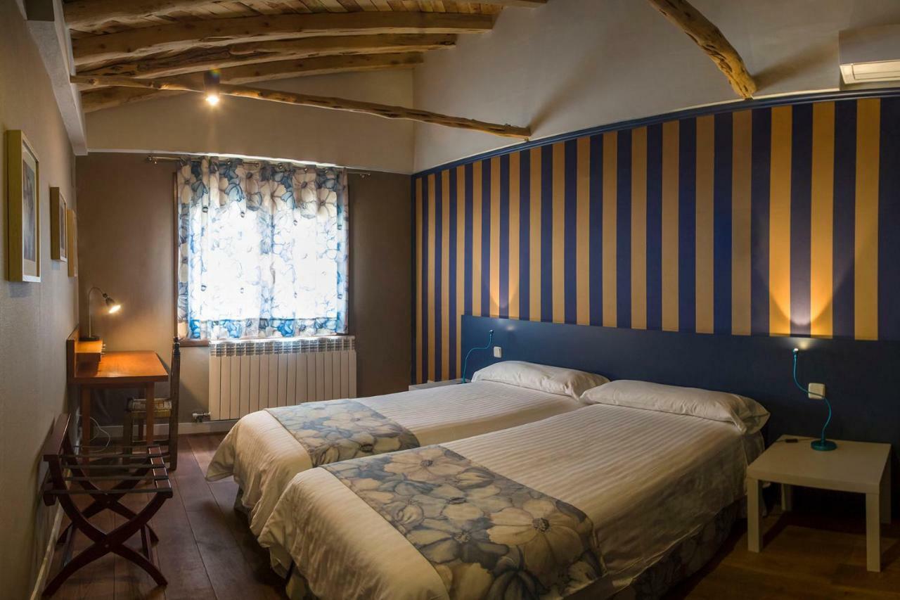 Apartamentos Rurales De La Sexma Del Sabinar Corduente Екстер'єр фото